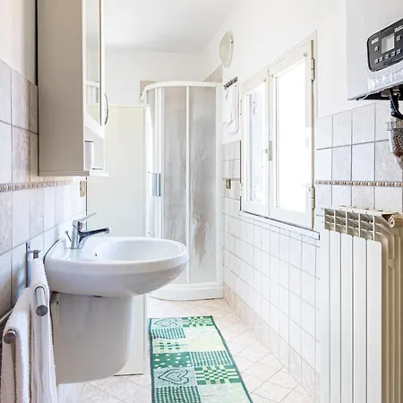 Apartament Domus - B&brother's Rome Albano Laziale